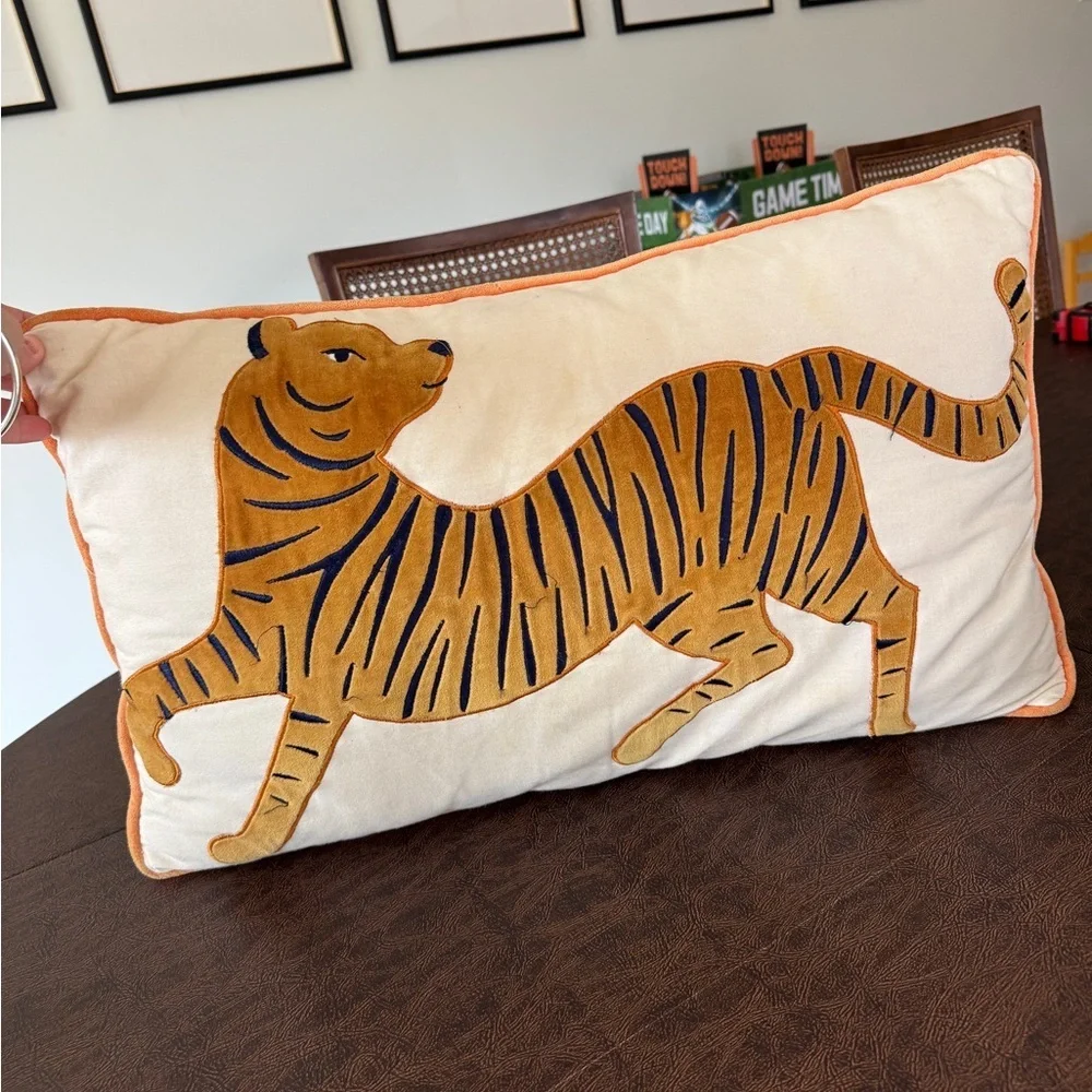 Crate & Barrel Tiger embroidered throw pillow accent home decor Kids